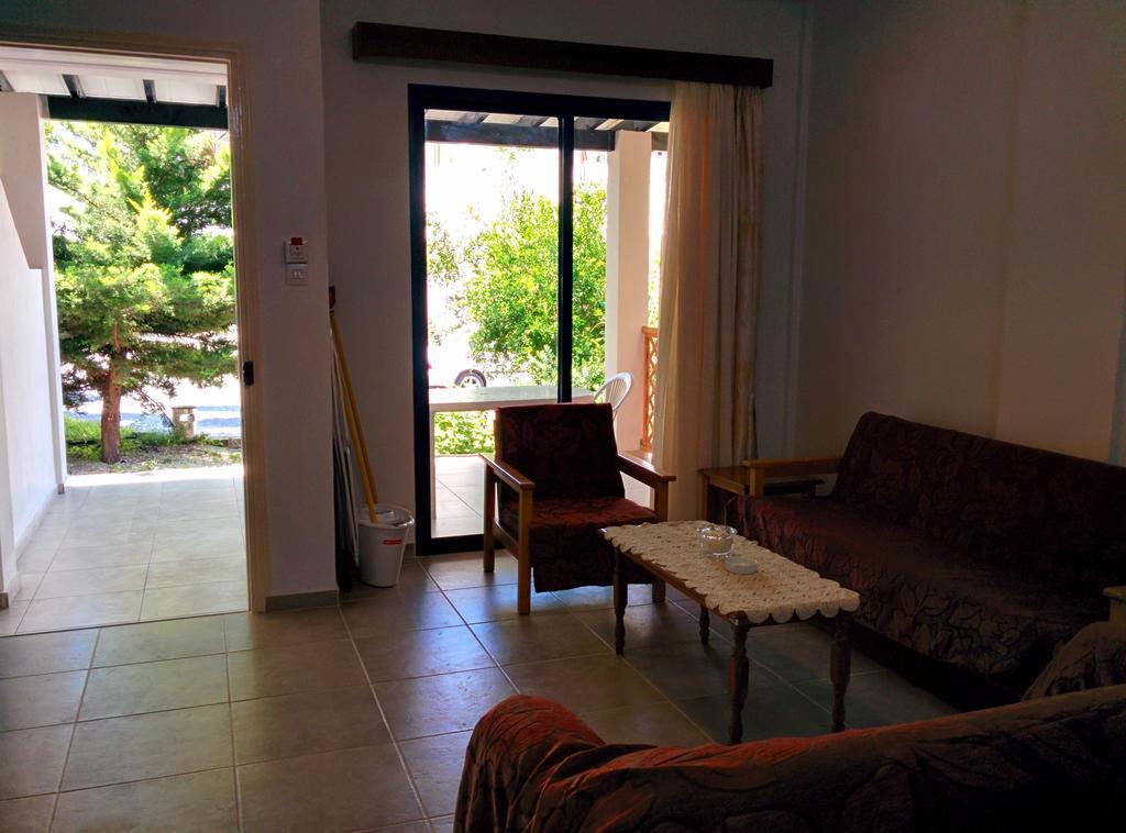Aparthotel Zoe'S Court Klorakas Zewnętrze zdjęcie