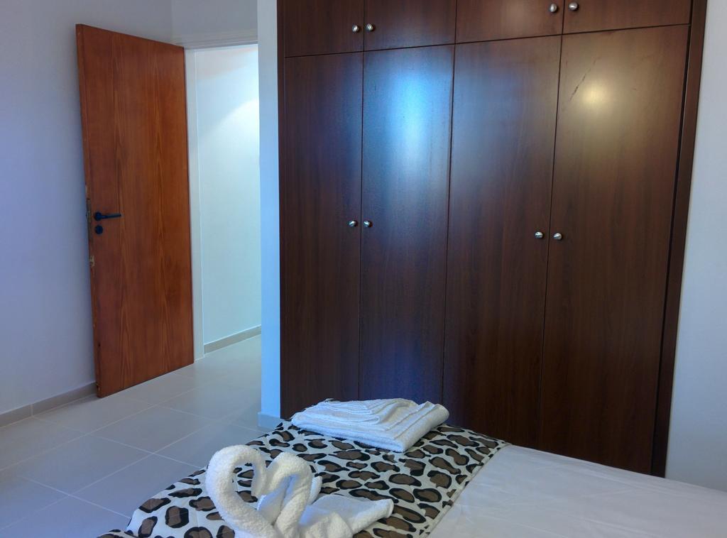 Aparthotel Zoe'S Court Klorakas Zewnętrze zdjęcie
