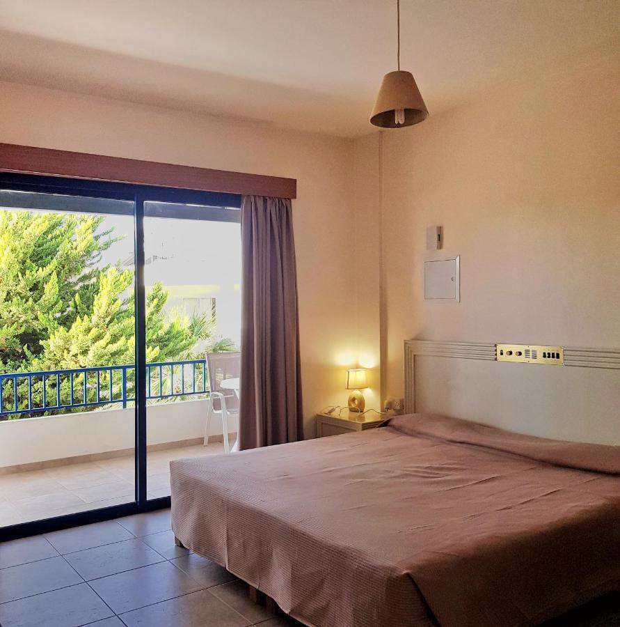 Aparthotel Zoe'S Court Klorakas Zewnętrze zdjęcie