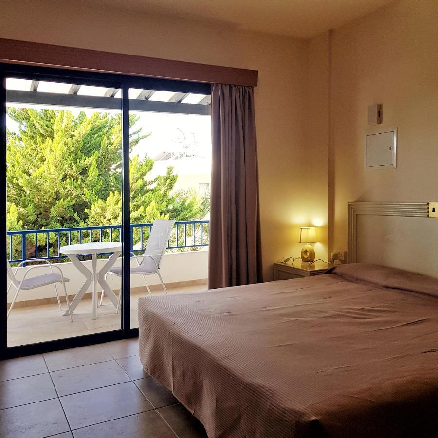 Aparthotel Zoe'S Court Klorakas Zewnętrze zdjęcie